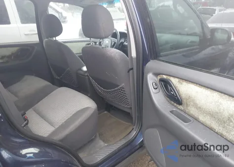 2004 Ford Escape Xlt из США, поврежденный, VIN 1FMYU93154DA19671